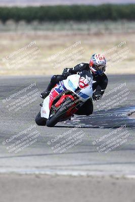 media/May-26-2024-Lets Ride (Sun) [[4952920045]]/B Group/1020am (Grapevine)/